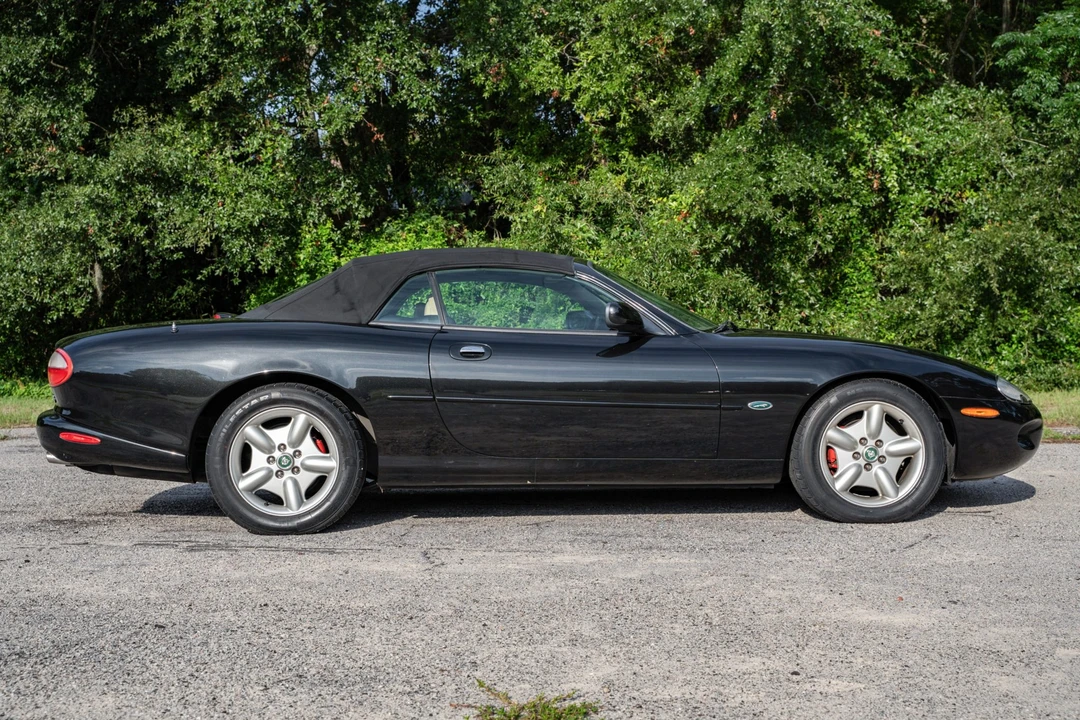1998 Jaguar X100 XK8 - Image 16 of 31