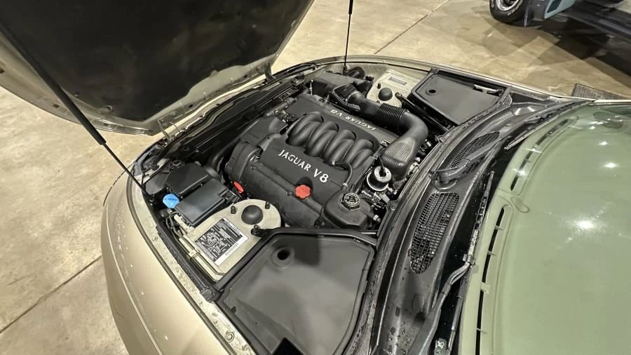 1998 Jaguar X100 XK8 - Image 7 of 8