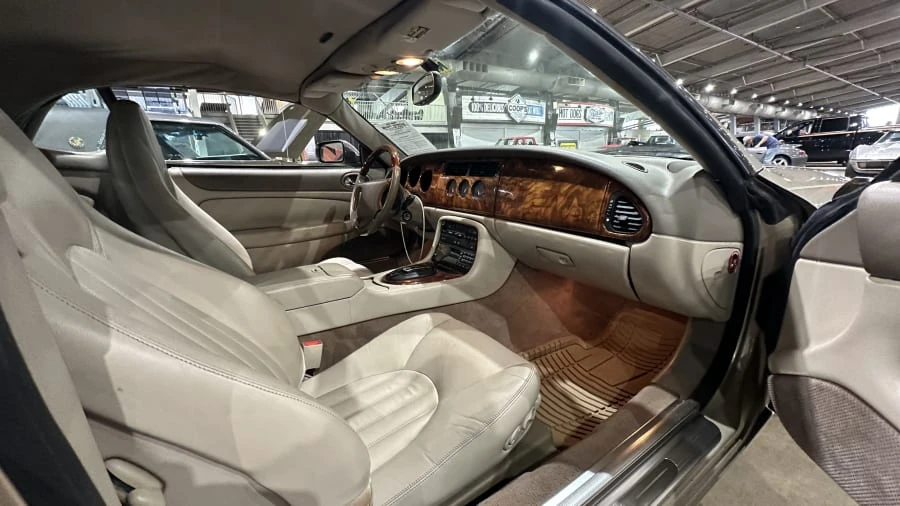 1998 Jaguar X100 XK8 - Image 6 of 8