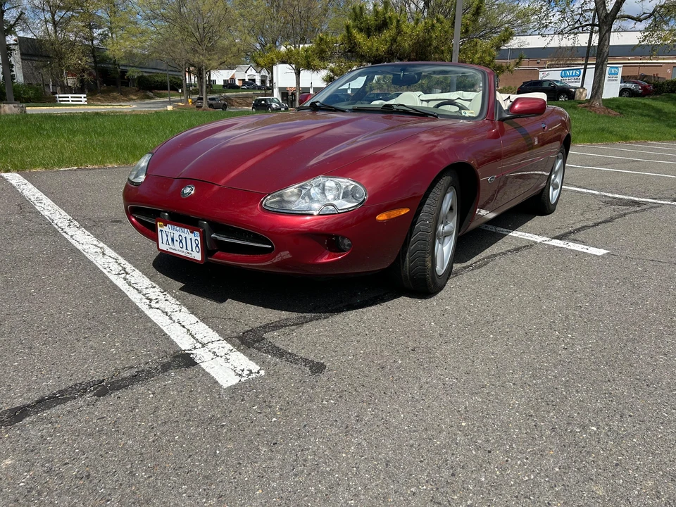 1998 Jaguar X100 XK8 - Image 9 of 31