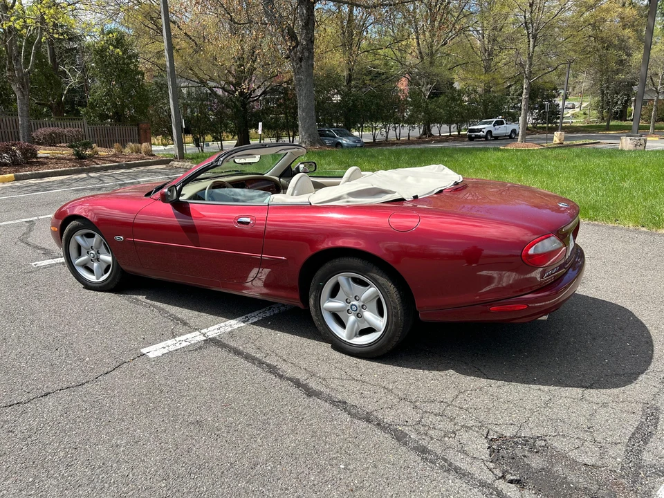 1998 Jaguar X100 XK8 - Image 11 of 31