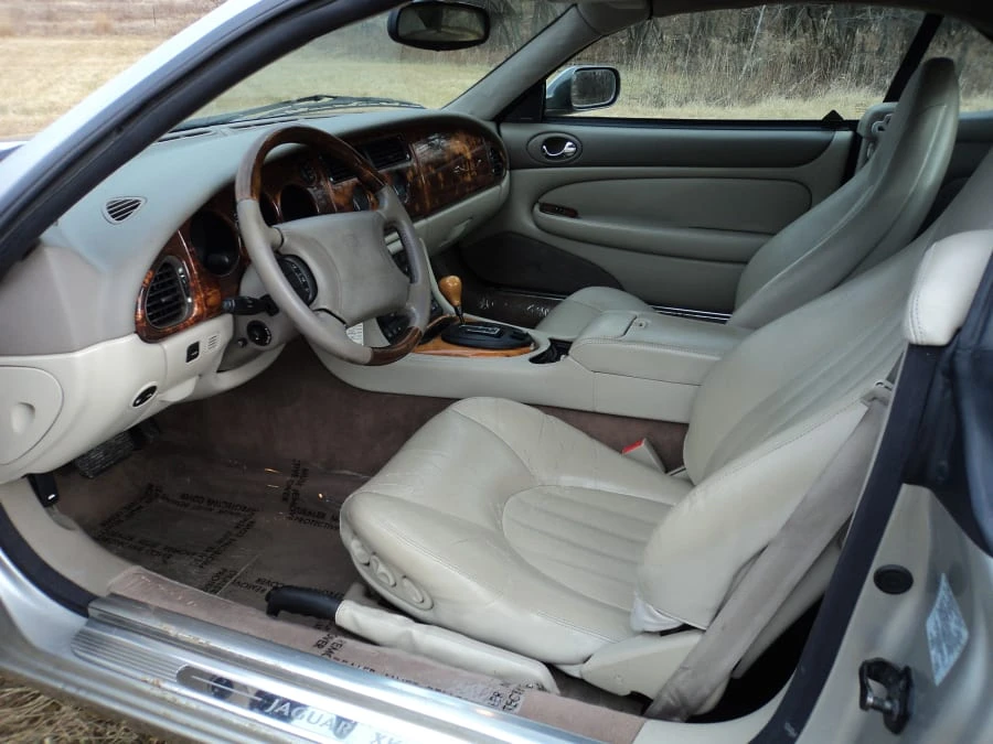 1998 Jaguar X100 XK8 - Image 3 of 4
