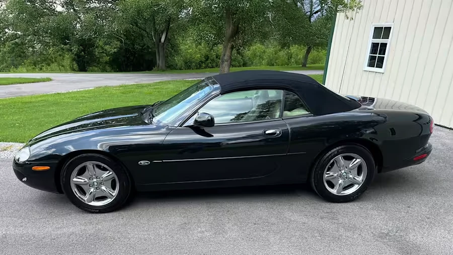 1998 Jaguar X100 XK8 - Image 2 of 14