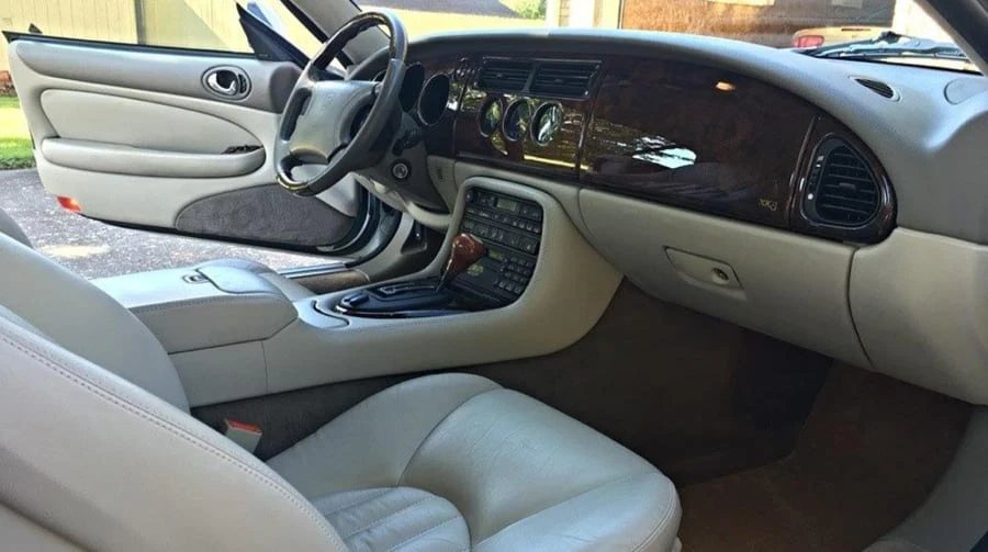 1998 Jaguar X100 XK8 - Image 5 of 12