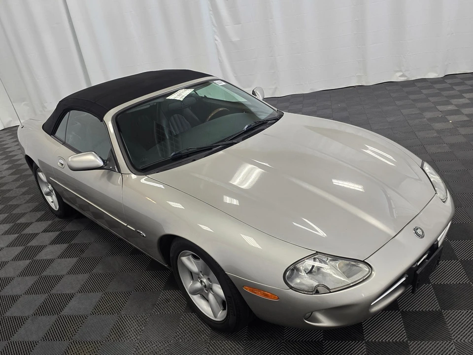 1998 Jaguar X100 XK8 - Image 15 of 31