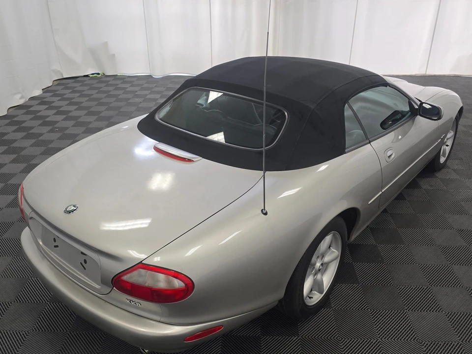 1998 Jaguar X100 XK8 - Image 18 of 31
