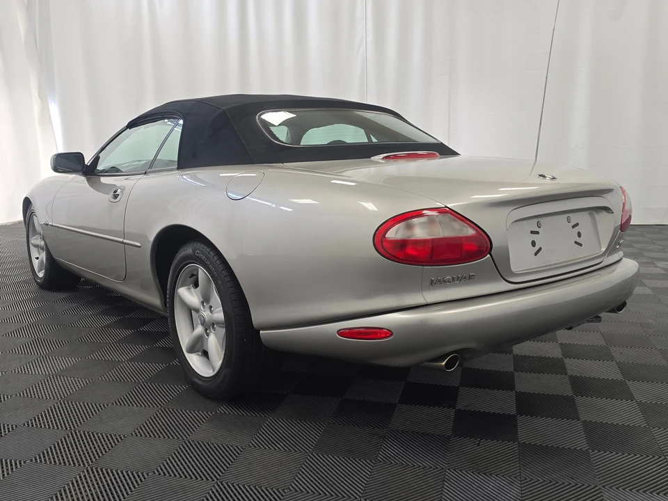 1998 Jaguar X100 XK8 - Image 20 of 31