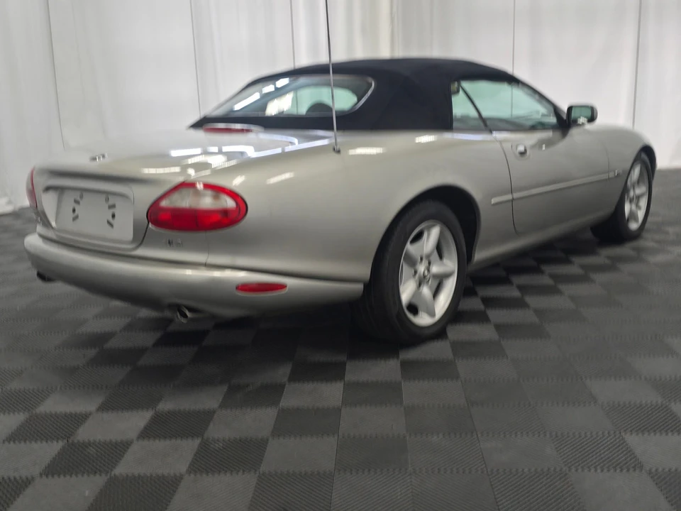 1998 Jaguar X100 XK8 - Image 17 of 31