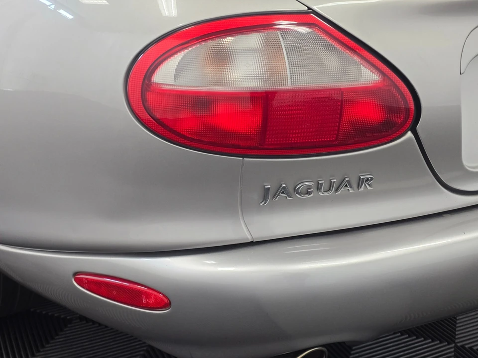 1998 Jaguar X100 XK8 - Image 30 of 31
