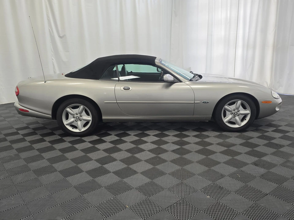 1998 Jaguar X100 XK8 - Image 16 of 31