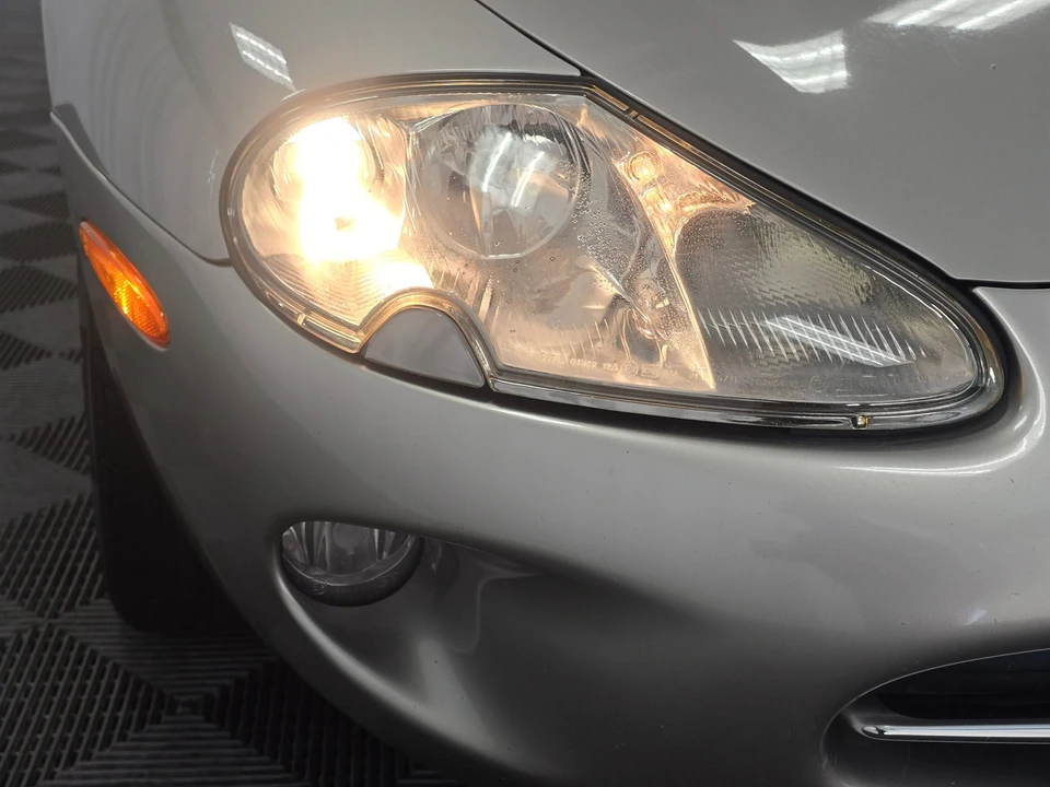 1998 Jaguar X100 XK8 - Image 28 of 31