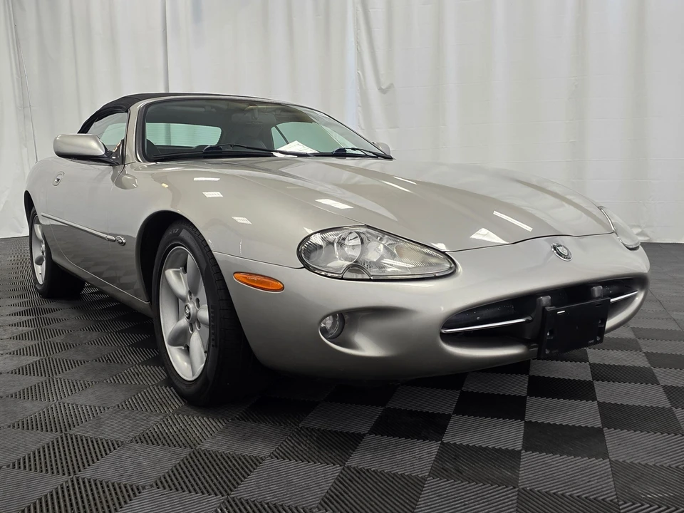 1998 Jaguar X100 XK8 - Image 14 of 31