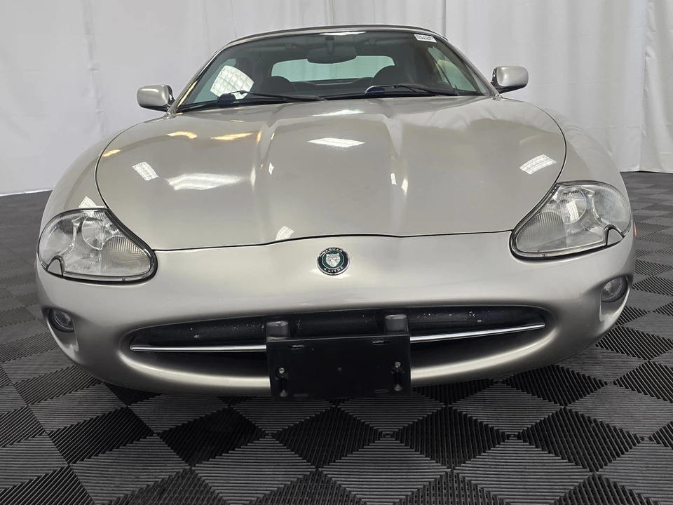 1998 Jaguar X100 XK8 - Image 12 of 31