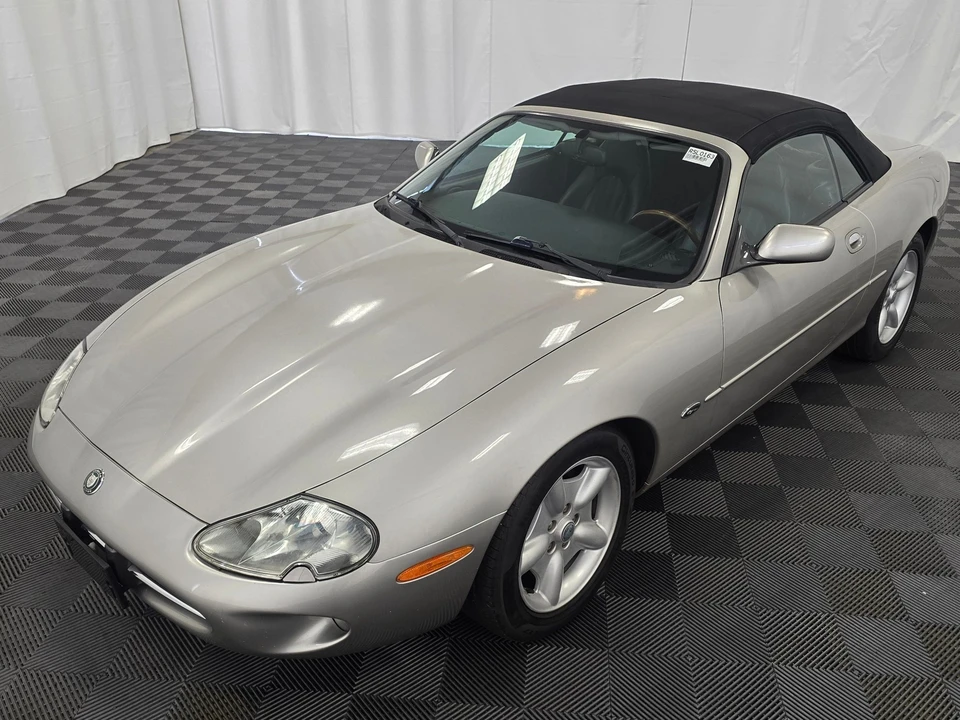 1998 Jaguar X100 XK8 - Image 10 of 31