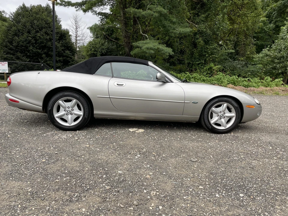 1998 Jaguar X100 XK8 - Image 27 of 31