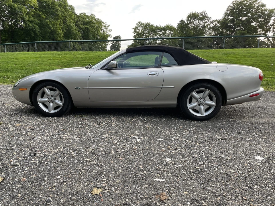 1998 Jaguar X100 XK8 - Image 13 of 31