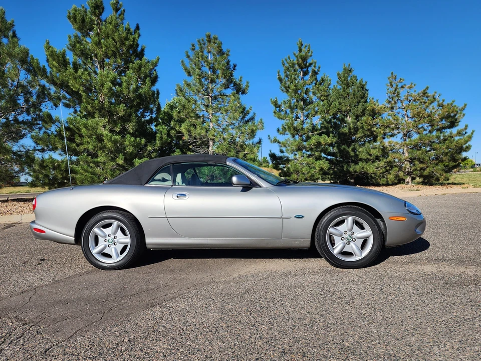 1998 Jaguar X100 XK8 - Image 25 of 31
