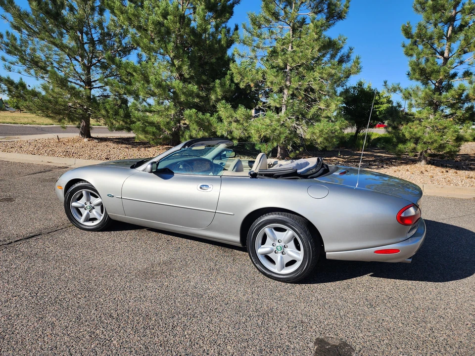 1998 Jaguar X100 XK8 - Image 10 of 31