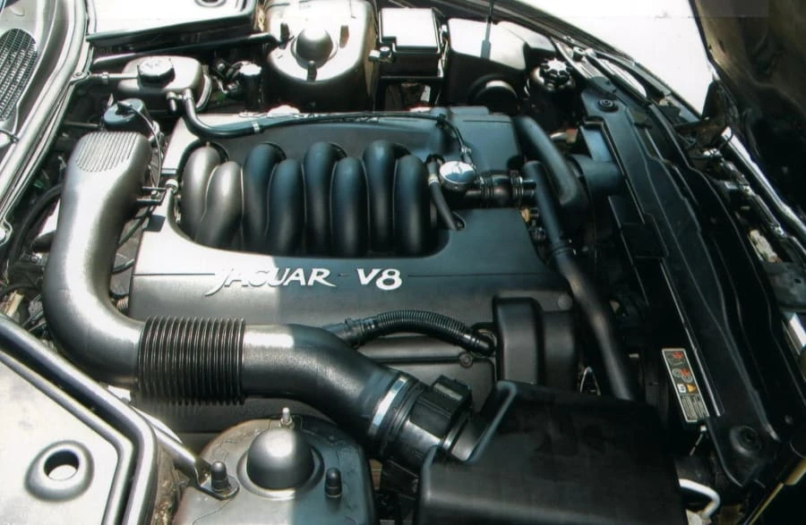 1998 Jaguar X100 XK8 - Image 5 of 7