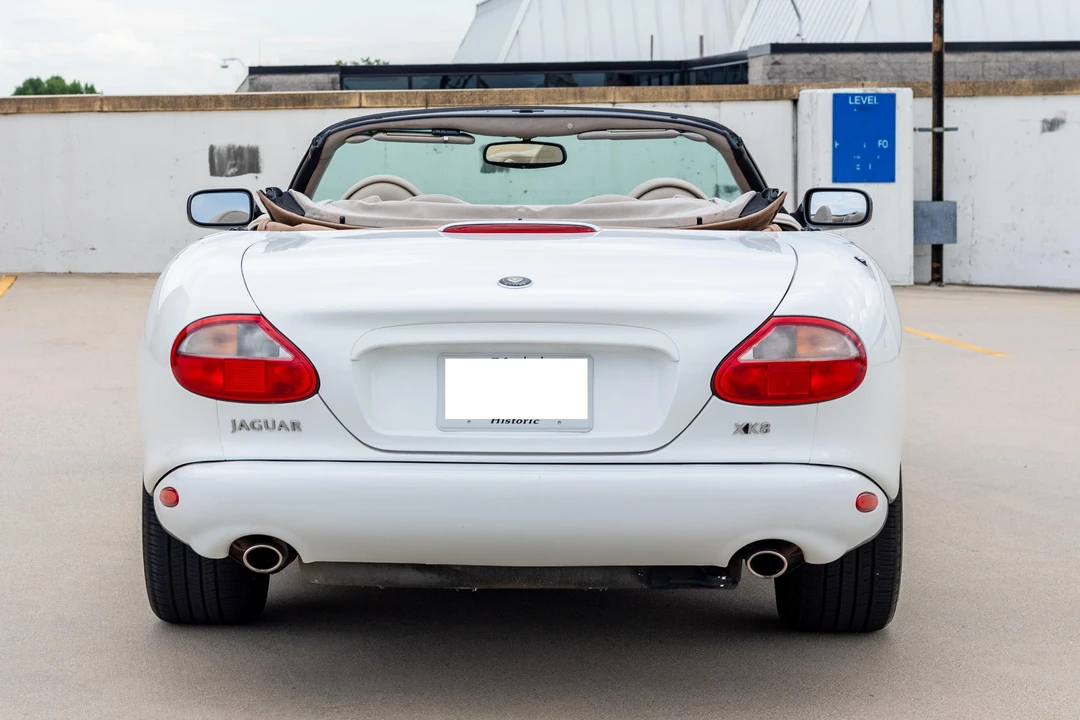 1998 Jaguar X100 XK8 - Image 10 of 31