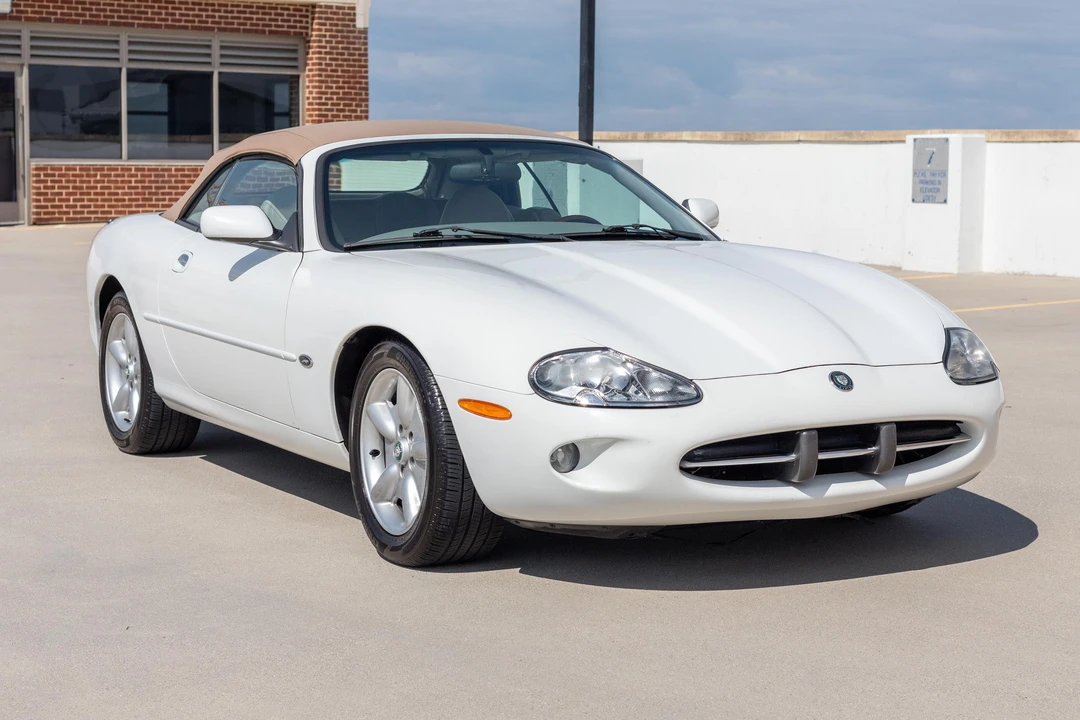 1998 Jaguar X100 XK8 - Image 22 of 31