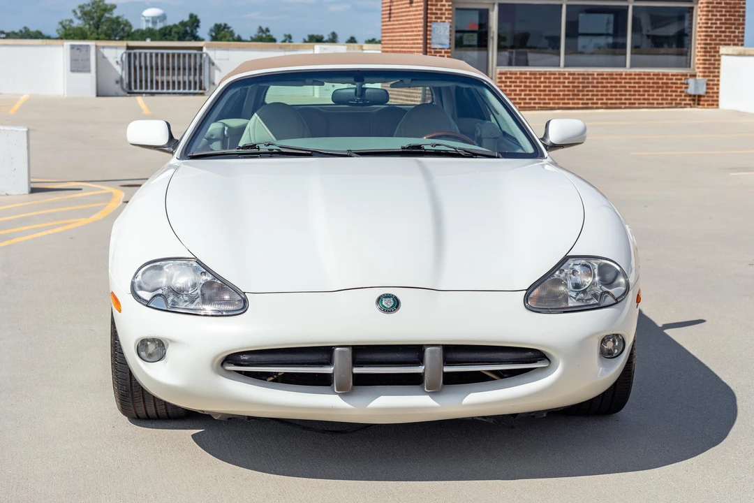 1998 Jaguar X100 XK8 - Image 14 of 31