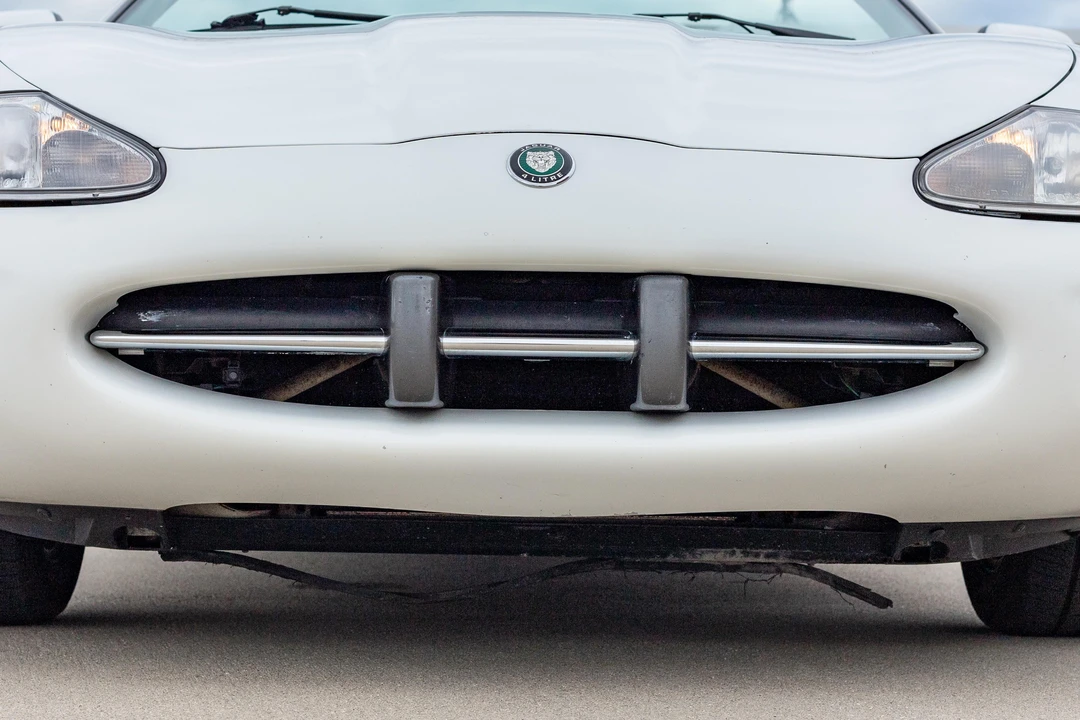 1998 Jaguar X100 XK8 - Image 30 of 31