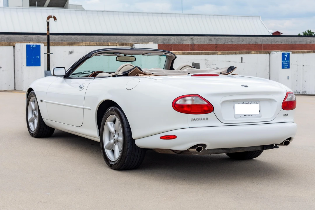 1998 Jaguar X100 XK8 - Image 4 of 31