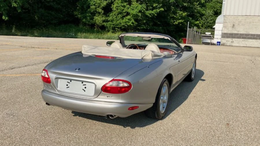 1998 Jaguar X100 XK8 - Image 6 of 15