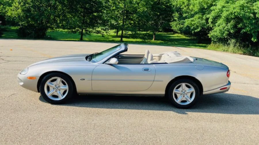 1998 Jaguar X100 XK8 - Image 2 of 15