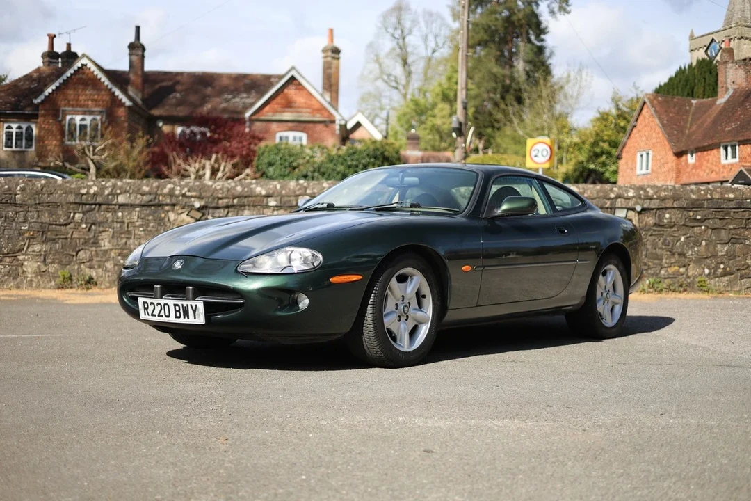 1998 Jaguar X100 XK8 - Image 3 of 30