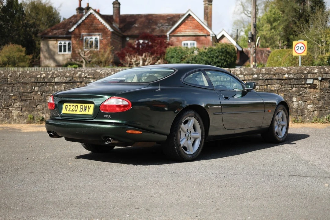 1998 Jaguar X100 XK8 - Image 6 of 31