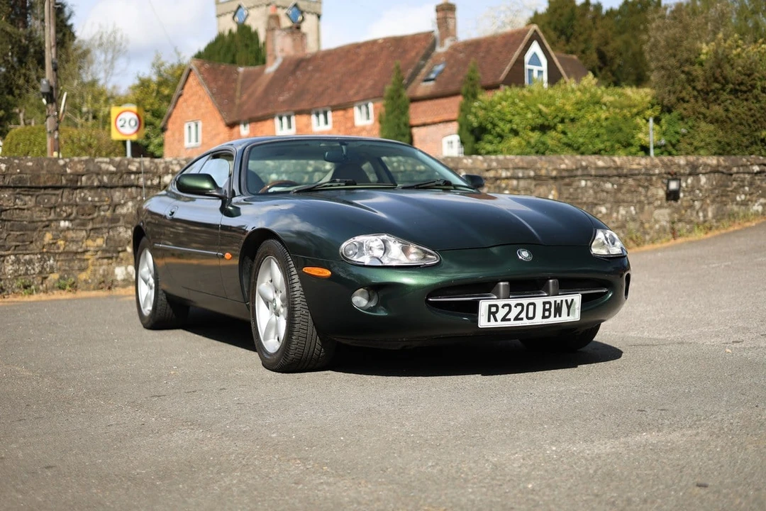 1998 Jaguar X100 XK8 - Image 25 of 31