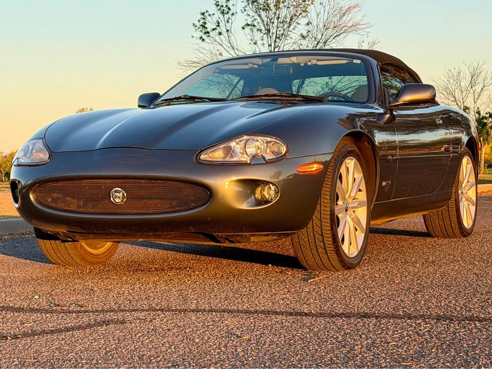 1998 Jaguar X100 XK8 - Image 2 of 6