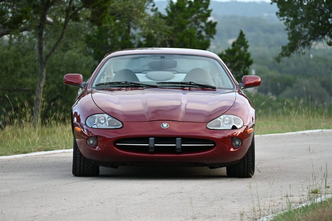 1998 Jaguar X100 XK8 - Image 4 of 31