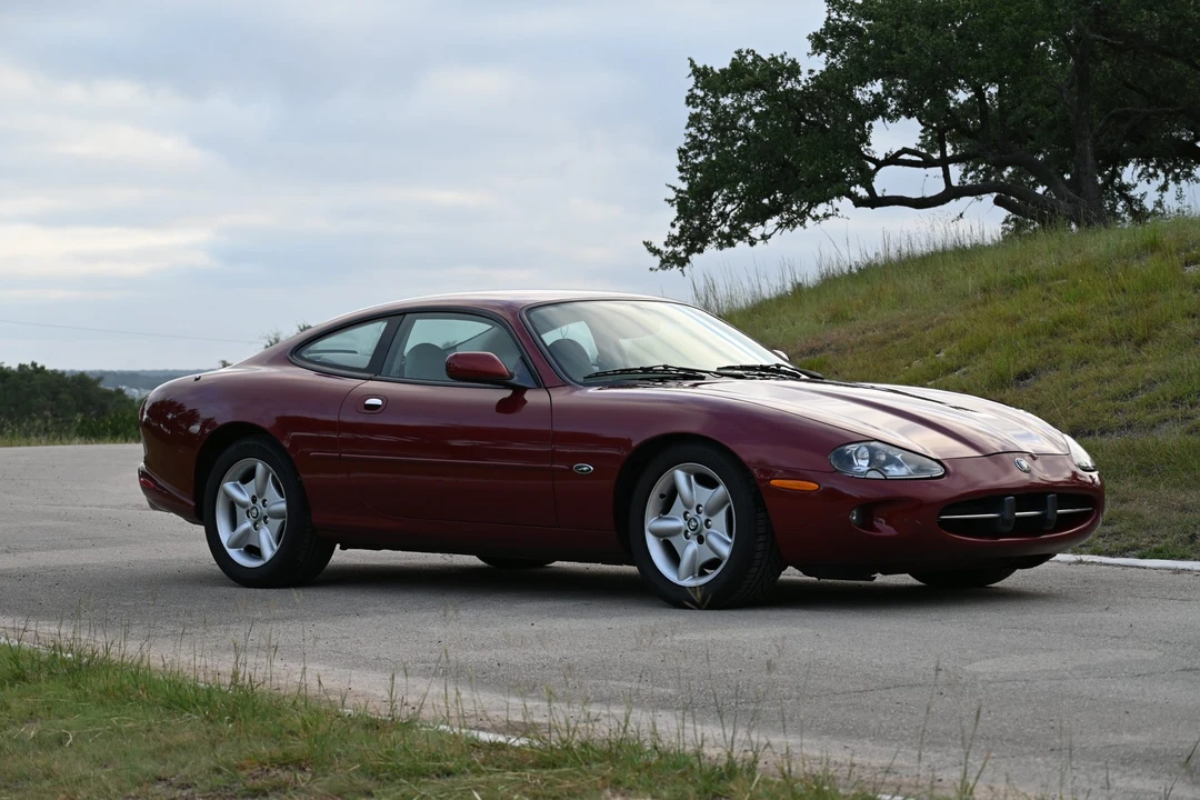 1998 Jaguar X100 XK8 - Image 8 of 31