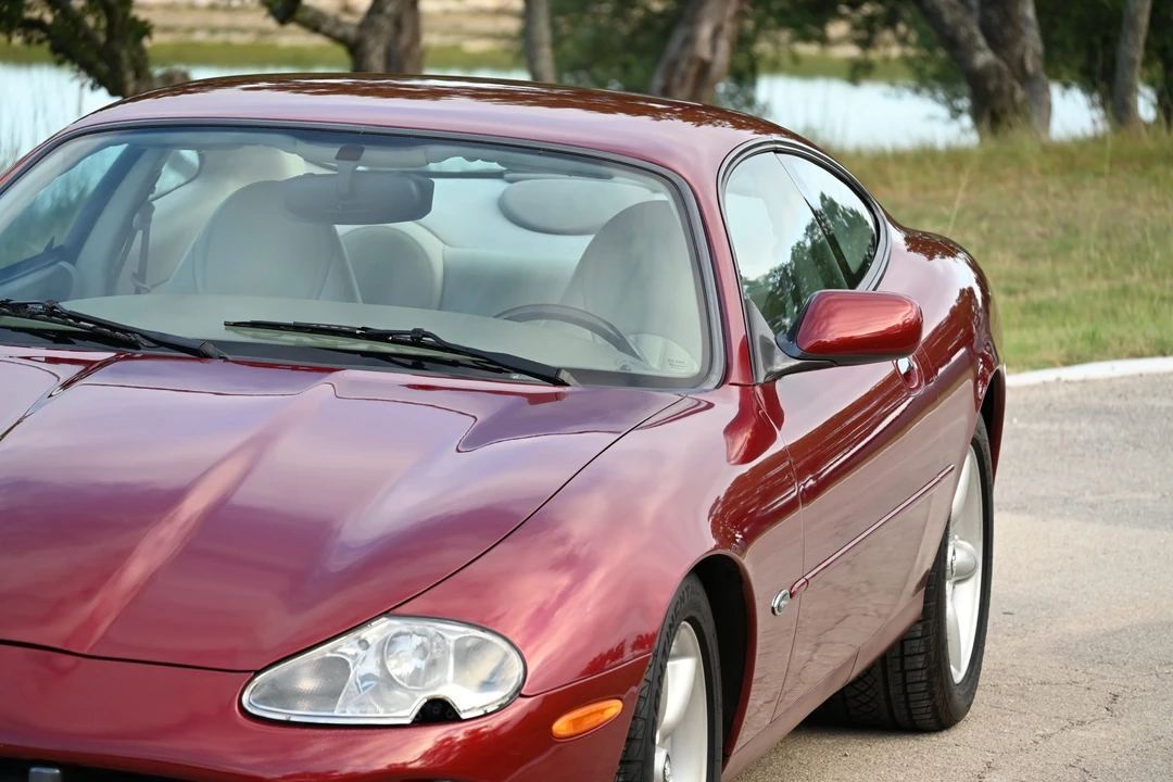 1998 Jaguar X100 XK8 - Image 26 of 31