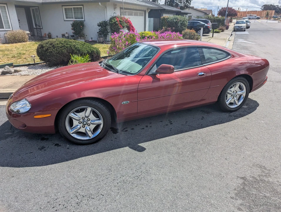 1998 Jaguar X100 XK8 - Image 4 of 31