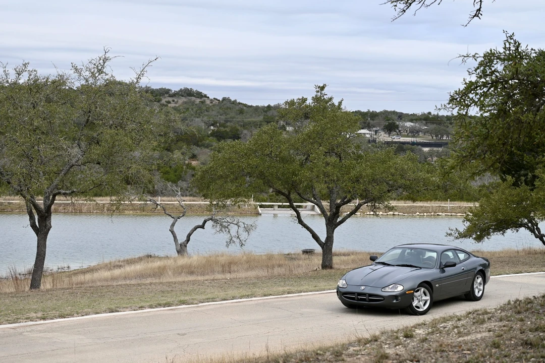 1998 Jaguar X100 XK8 - Image 2 of 31