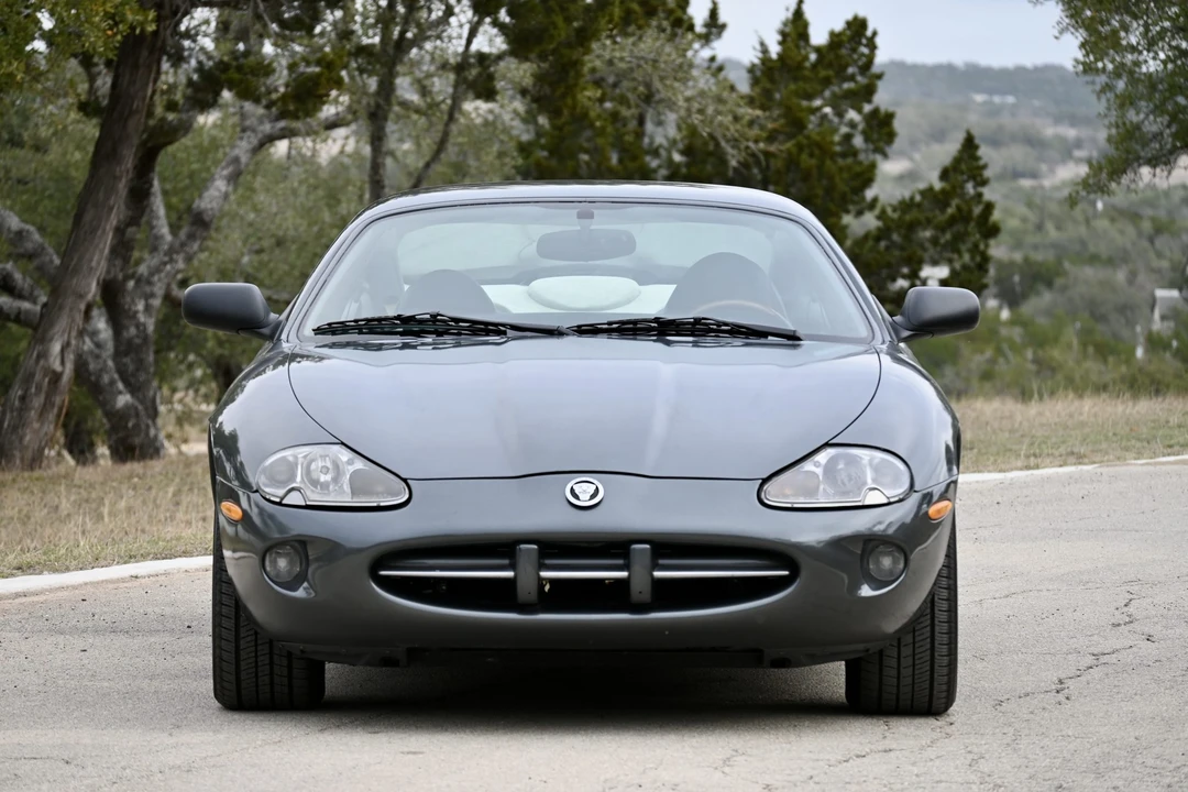 1998 Jaguar X100 XK8 - Image 8 of 31