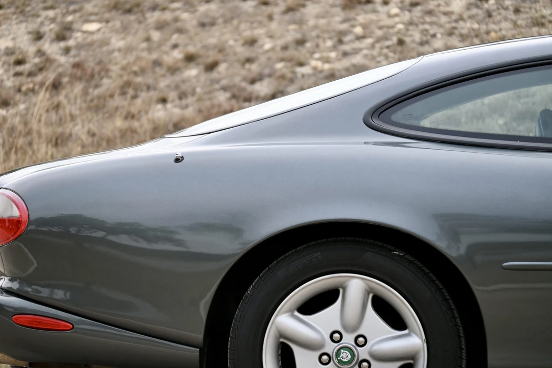 1998 Jaguar X100 XK8 - Image 27 of 31