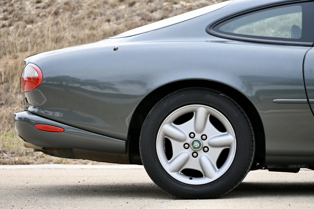 1998 Jaguar X100 XK8 - Image 25 of 31