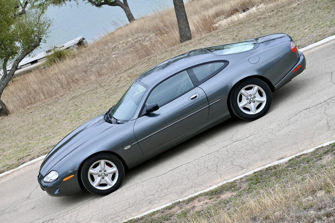 1998 Jaguar X100 XK8 - Image 21 of 31