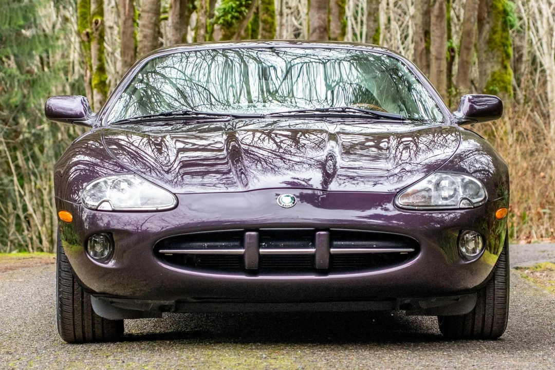 1998 Jaguar X100 XK8 - Image 2 of 31