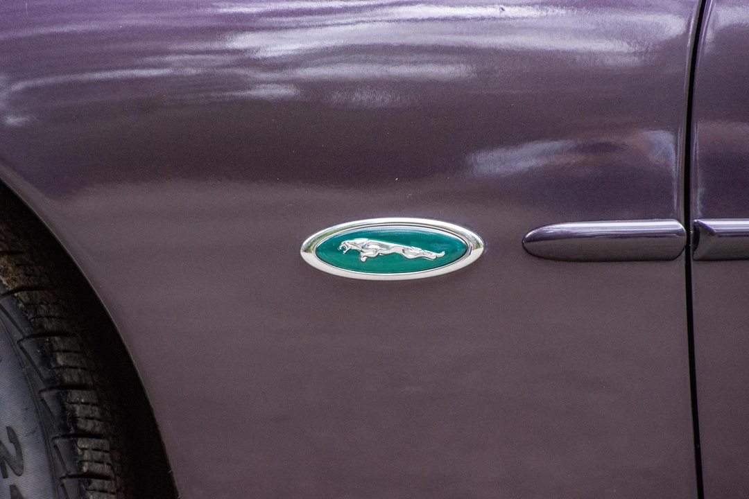 1998 Jaguar X100 XK8 - Image 22 of 31