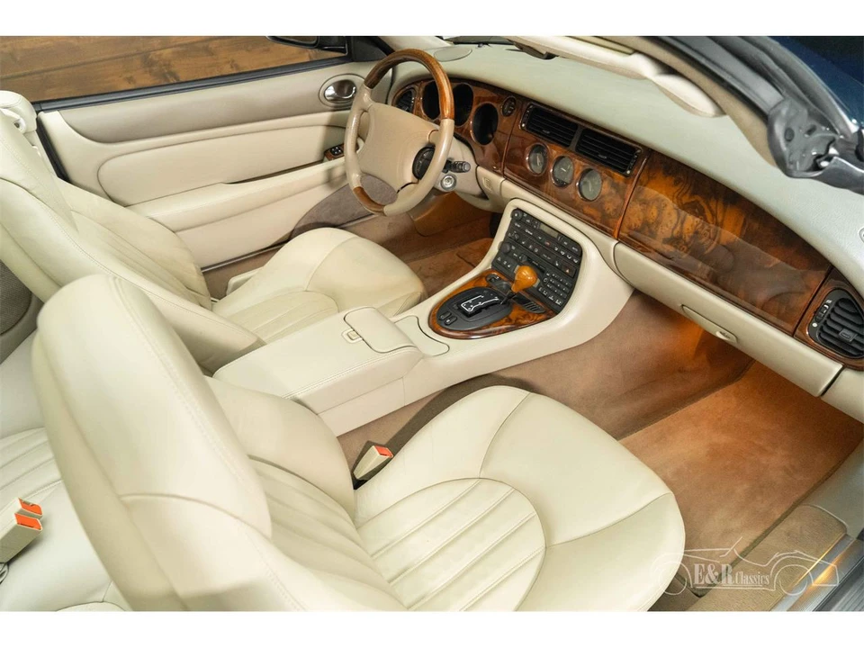 1998 Jaguar X100 XK8 - Image 14 of 19