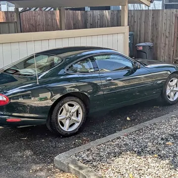 1998 Jaguar XK8