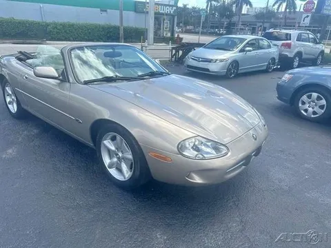 1998 Jaguar XK8