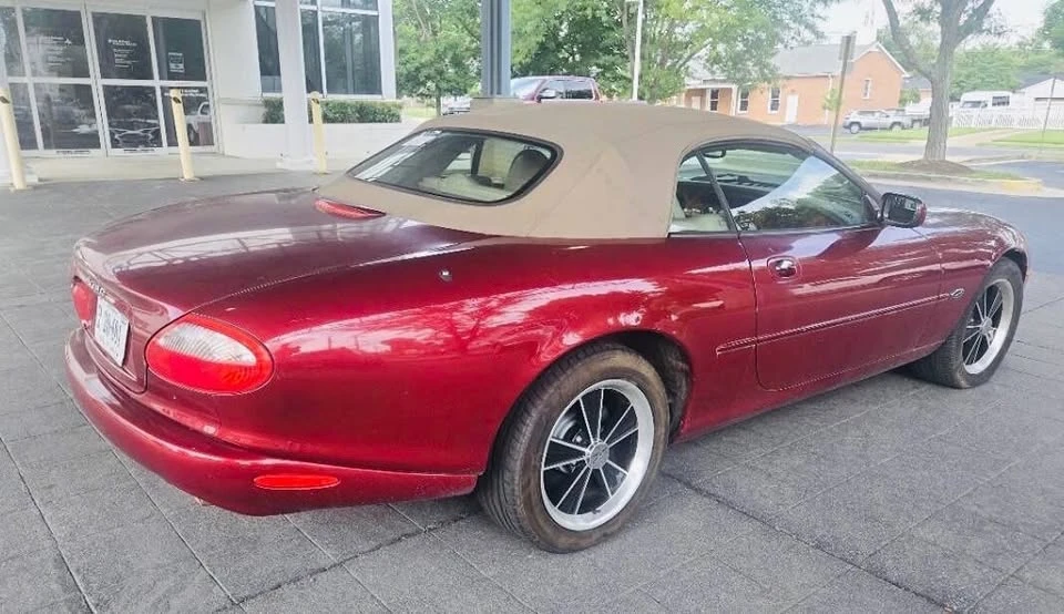 1998 Jaguar X100 XK8 - Image 10 of 19