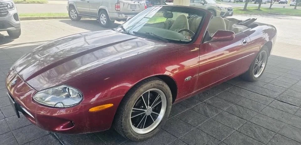 1998 Jaguar X100 XK8 - Image 6 of 19